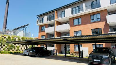 Townhouse For Rent in Vorna Valley, Midrand